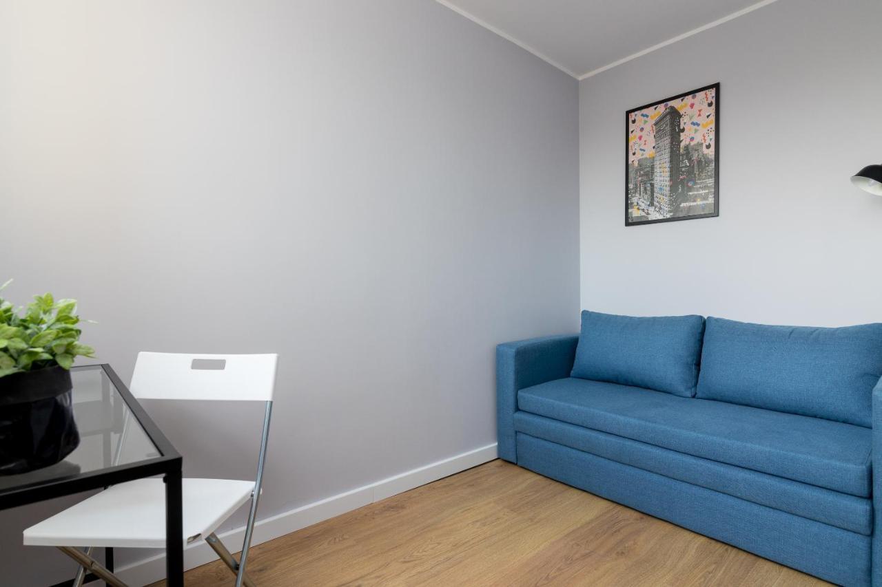 Ochota Homely Apartment Varsavia Esterno foto