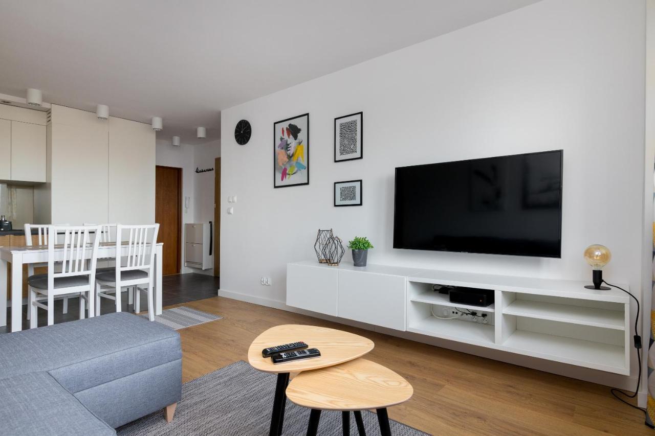 Ochota Homely Apartment Varsavia Esterno foto